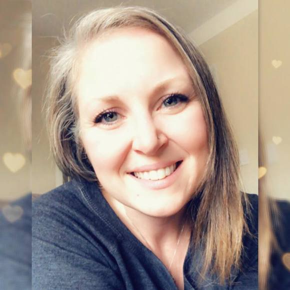 Poshmark profile picture for @cannons